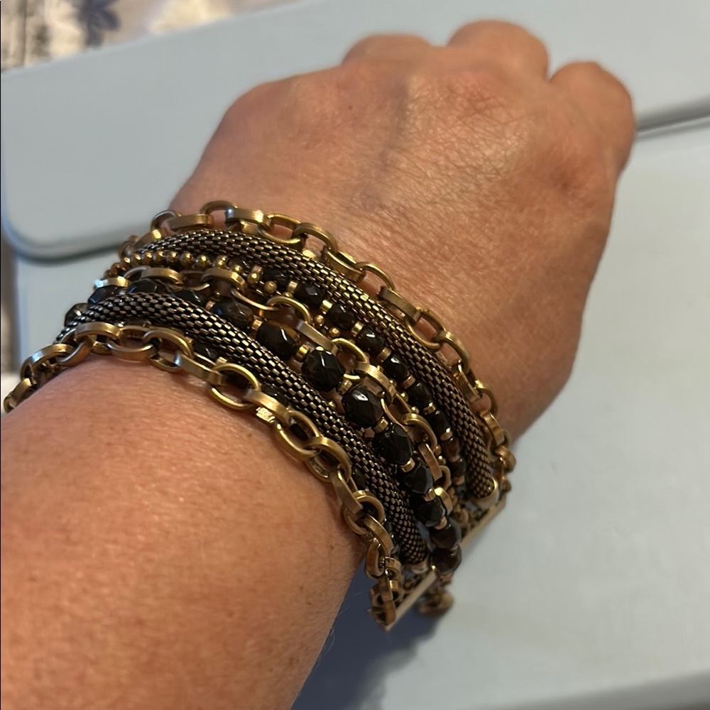 Chico’s multi layer gold-tone bracelet - Picture 5 of 7